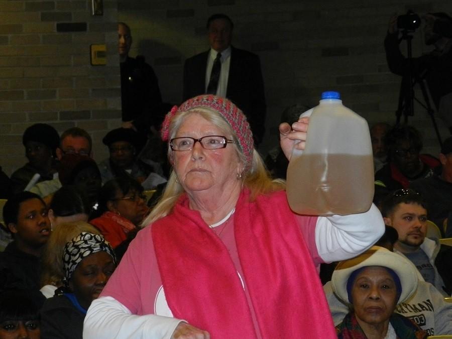 Outrage+Surfaces+Over+Flint%2C+Michigans+Drinking+Water+Problem