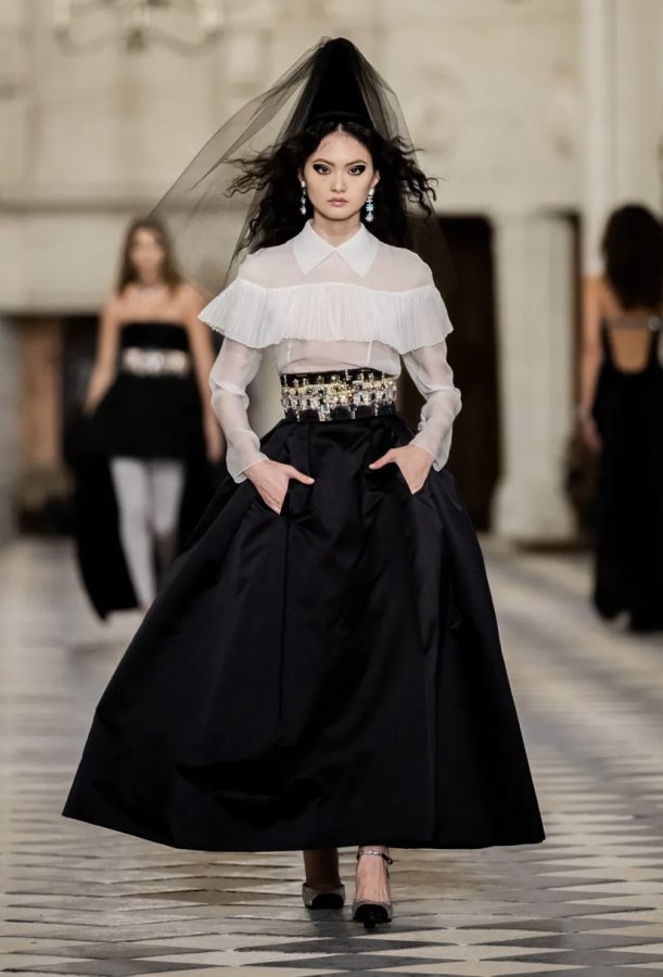 Chanel Pre-Fall 2021 Collection  Couture fashion, Fashion week, Fashion