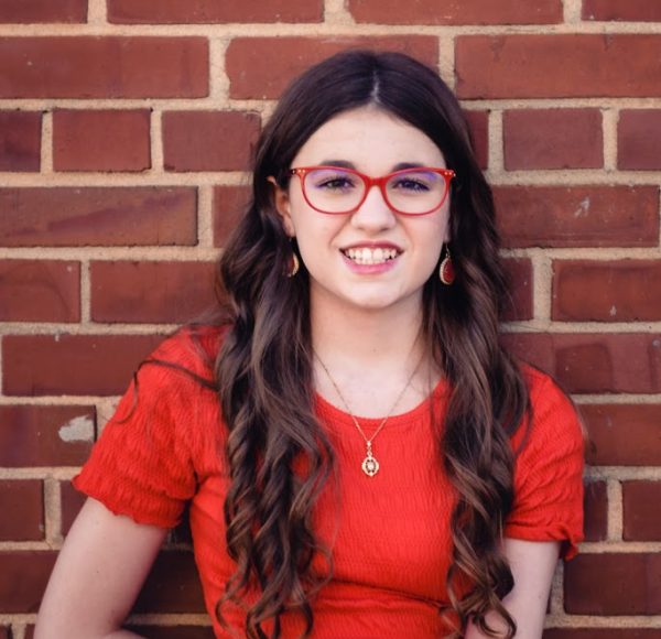 Senior Spotlight: Becky Hunter